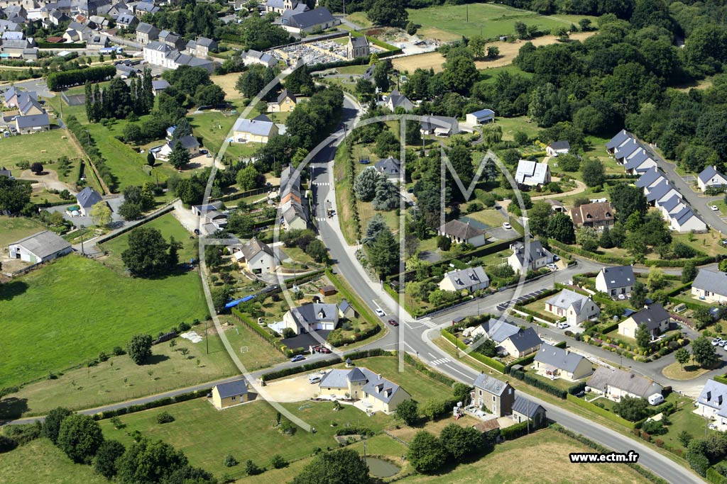 Photo arienne de Saint-Fraimbault-de-Prires