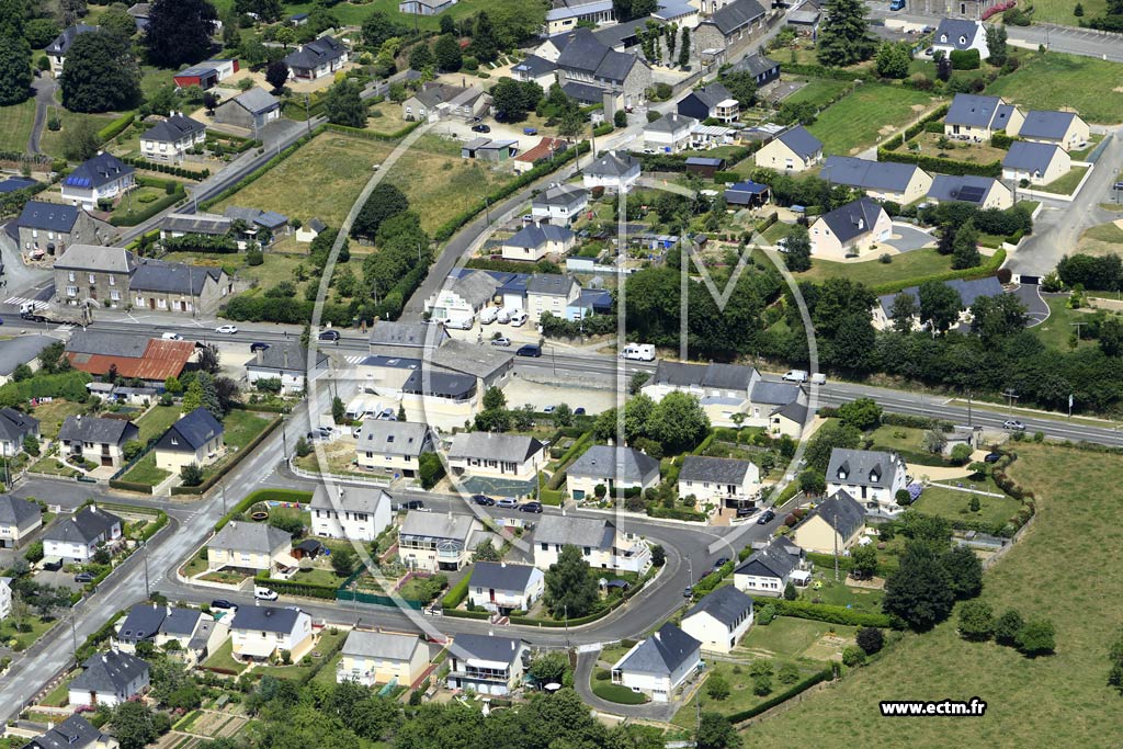 Photo arienne de Saint-Georges-Buttavent