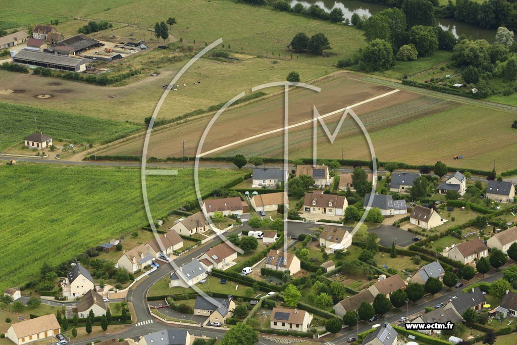 Photo arienne de Parc-sur-Sarthe (la Mare)