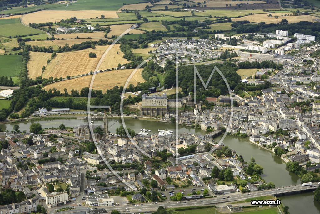 Photo arienne de Sabl-sur-Sarthe (Centre)