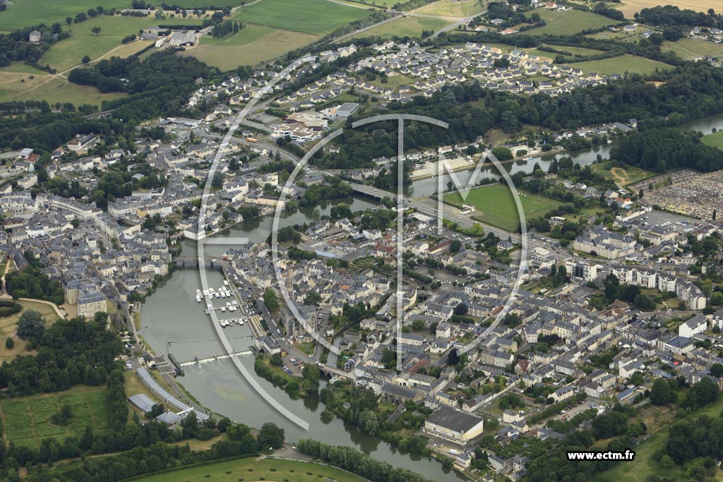 Photo arienne de Sabl-sur-Sarthe (Centre)