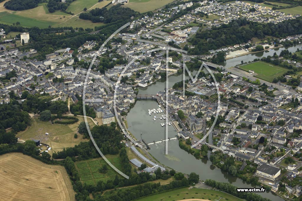 Photo arienne de Sabl-sur-Sarthe (Centre)