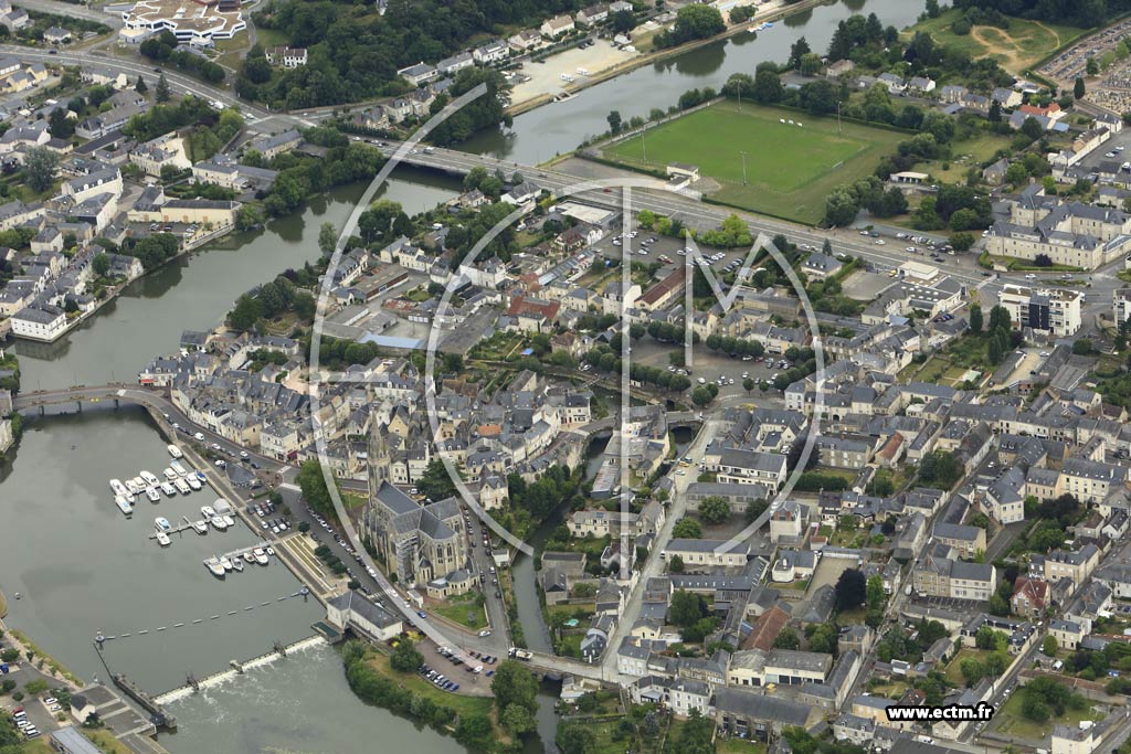 Photo arienne de Sabl-sur-Sarthe (Centre)