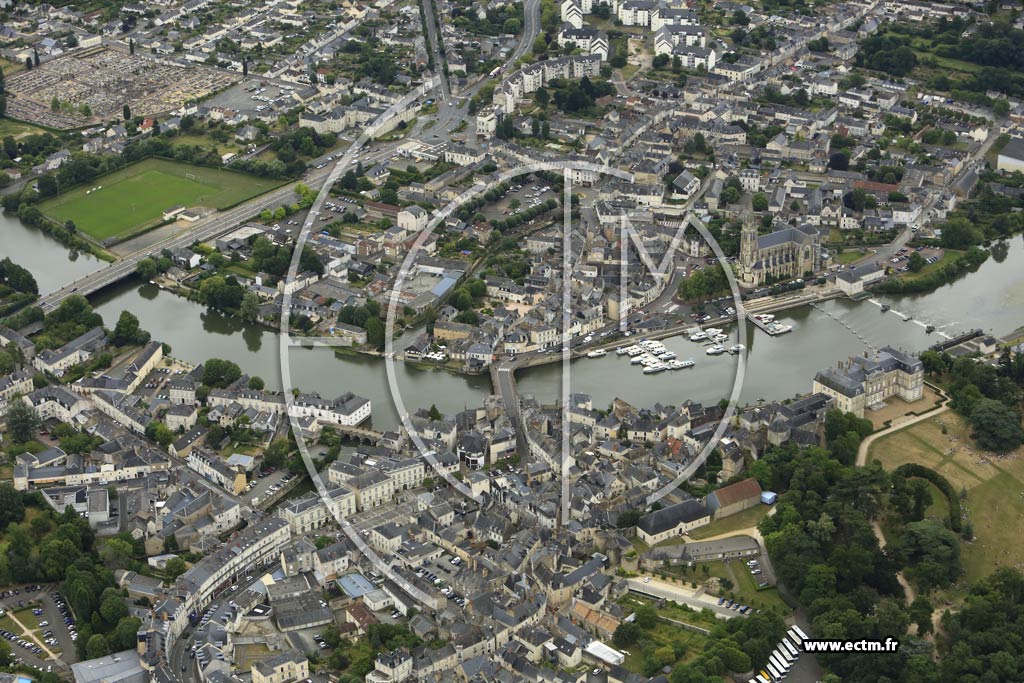 Photo arienne de Sabl-sur-Sarthe (Centre)