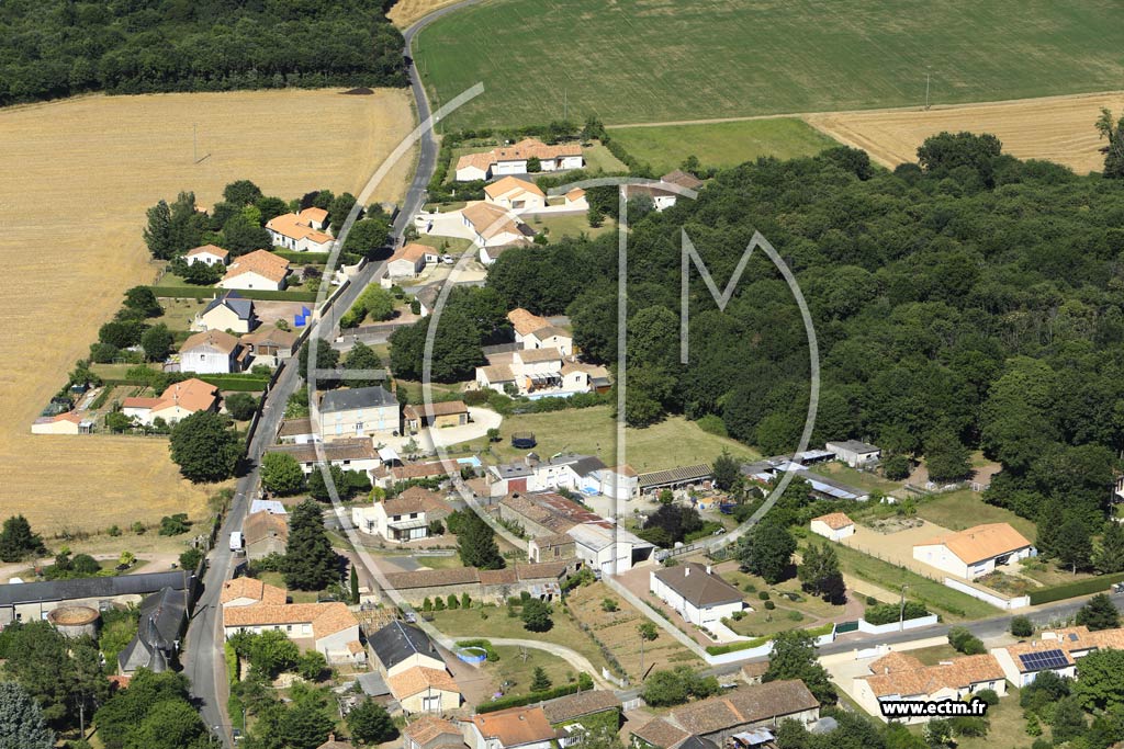 Photo arienne de Mauz-Thouarsais (le Ruault)