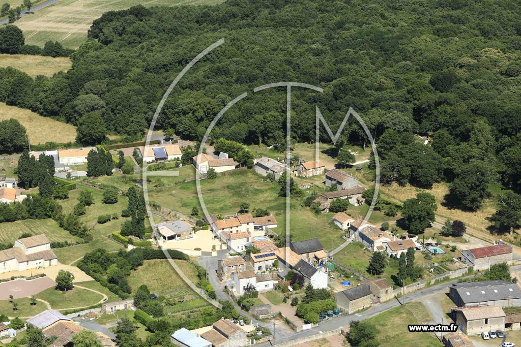 Photo arienne de Mauz-Thouarsais (Rign)