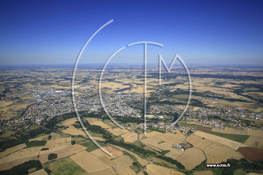 Photo arienne de Saint-Jacques-de-Thouars