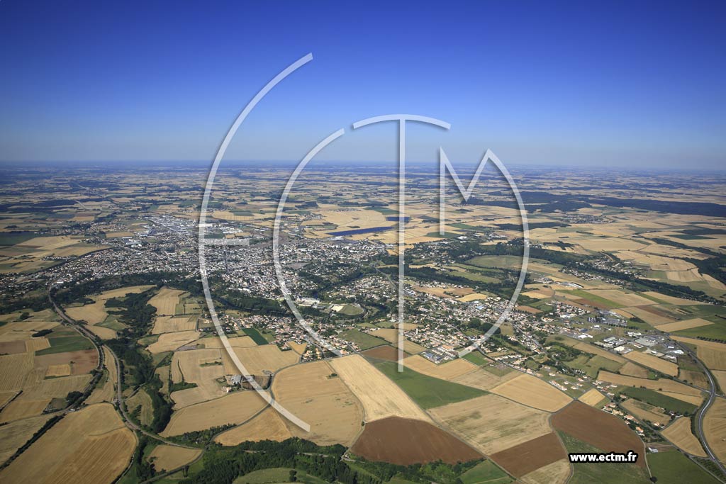 Photo arienne de Saint-Jacques-de-Thouars