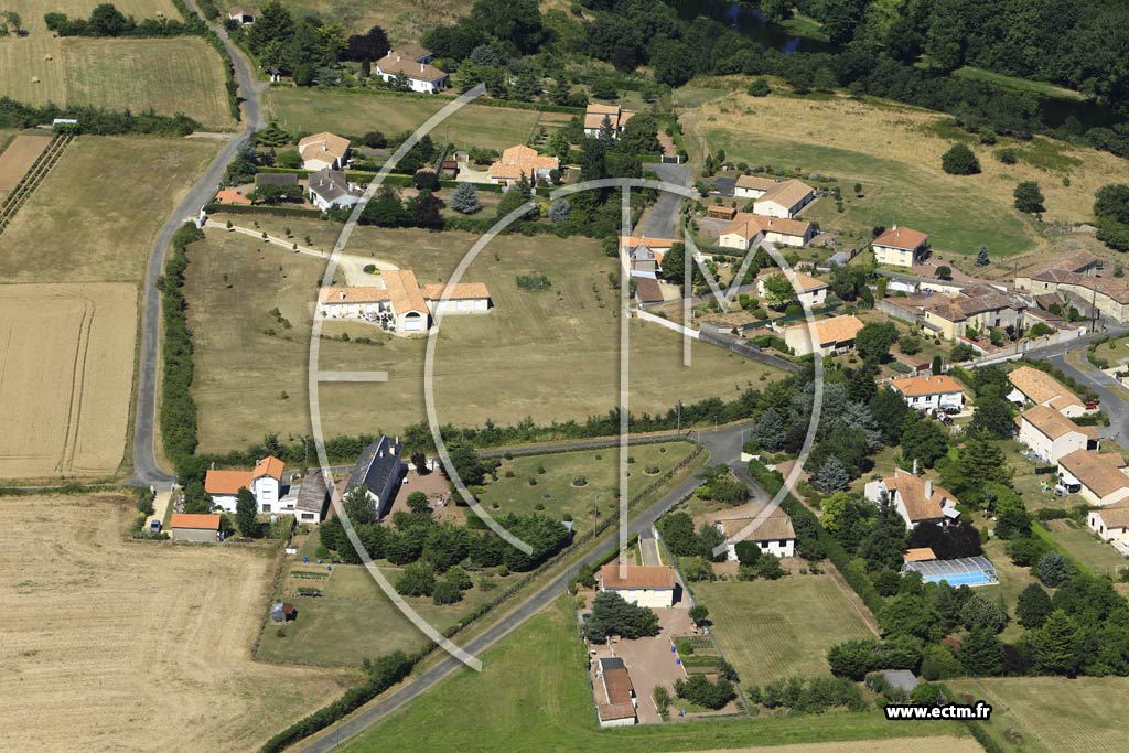 Photo arienne de Saint-Jacques-de-Thouars