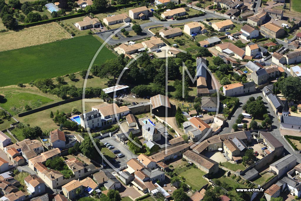 Photo arienne de Saint-Jacques-de-Thouars