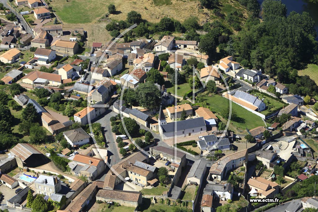 Photo arienne de Saint-Jacques-de-Thouars