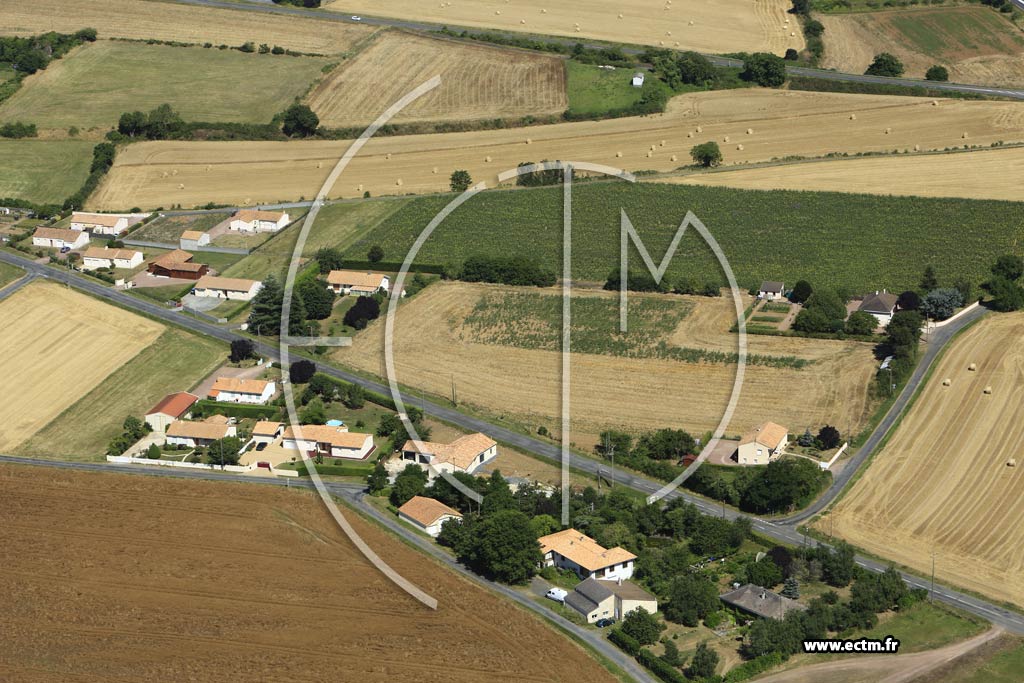 Photo arienne de Saint-Jean-de-Thouars