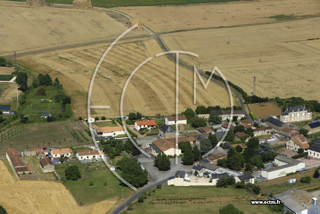Photo arienne de Saint-Lger-de-Montbrun