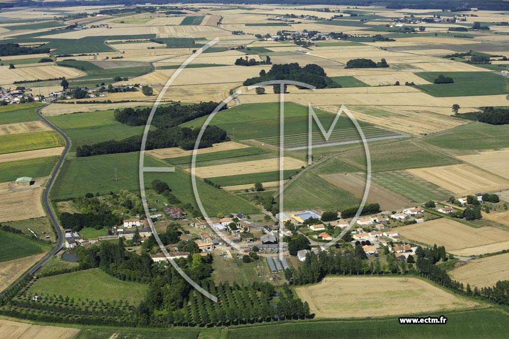 Photo arienne de Saint-Lger-de-Montbrun (Meulle)