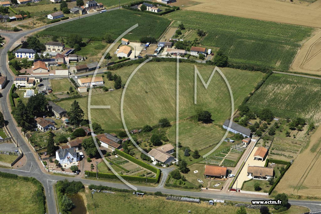 Photo arienne de Saint-Lger-de-Montbrun (Orb)
