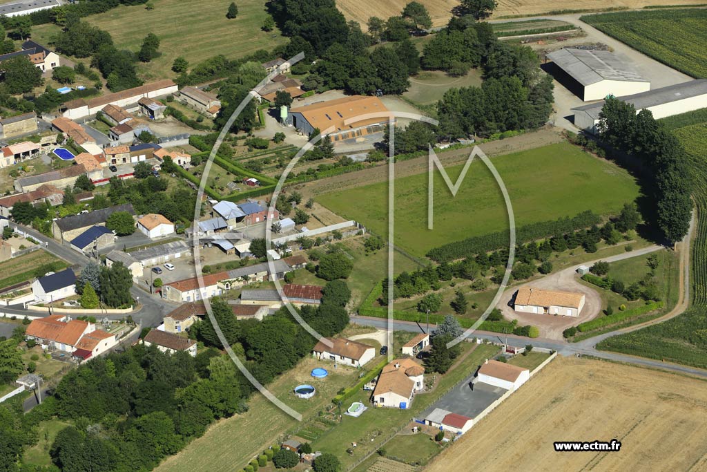 Photo arienne de Saint-Martin-de-Mcon