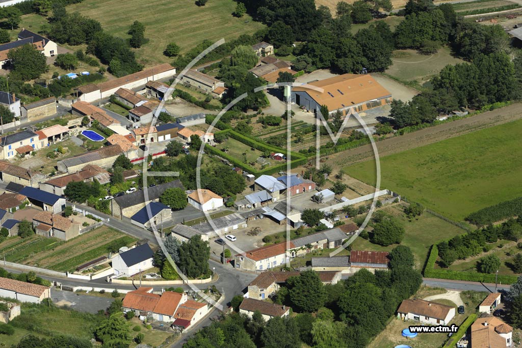 Photo arienne de Saint-Martin-de-Mcon