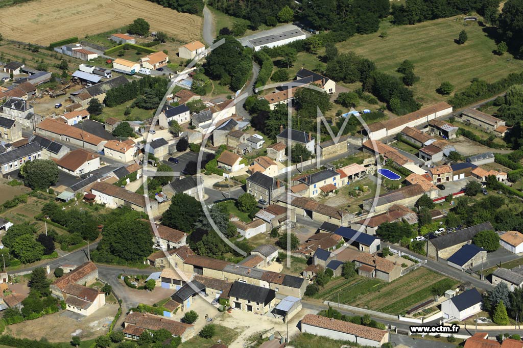 Photo arienne de Saint-Martin-de-Mcon