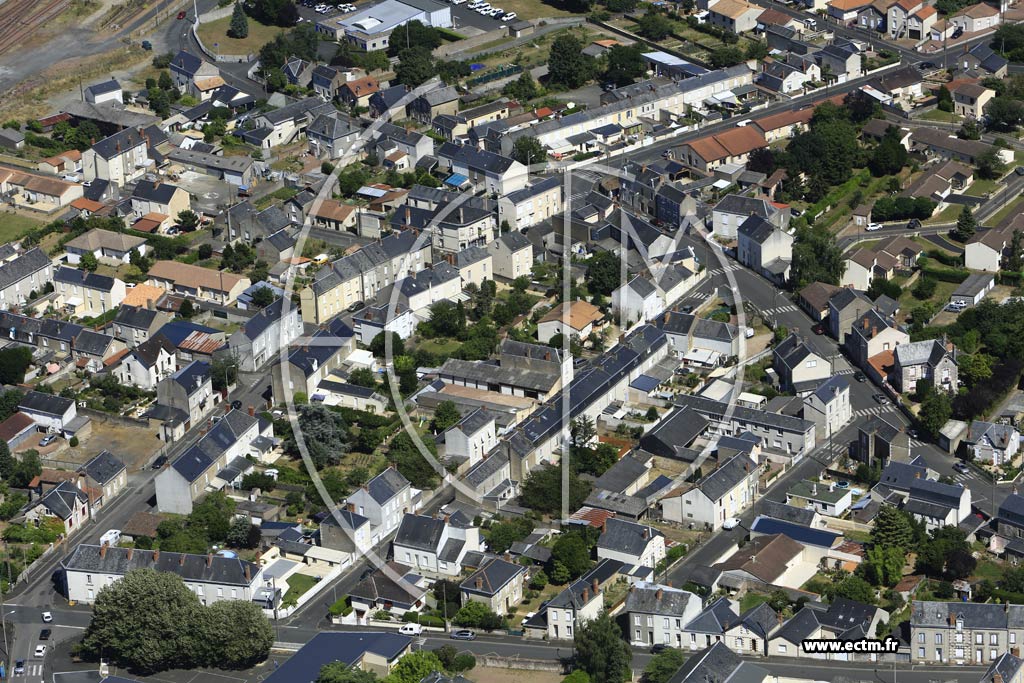 Photo arienne de Thouars
