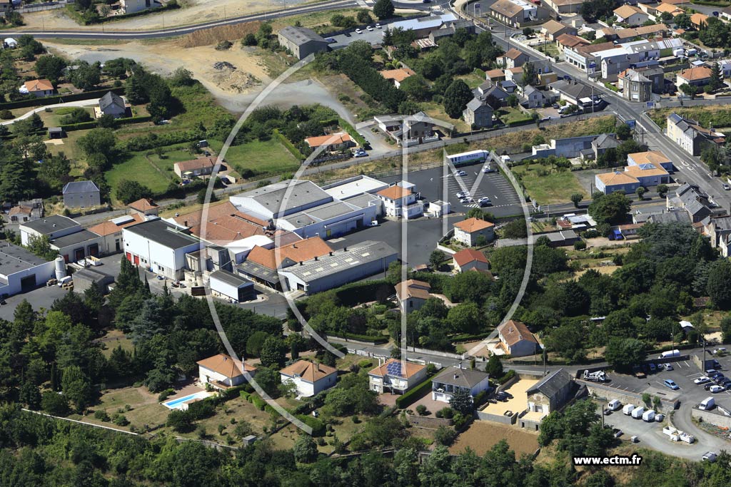 Photo arienne de Thouars