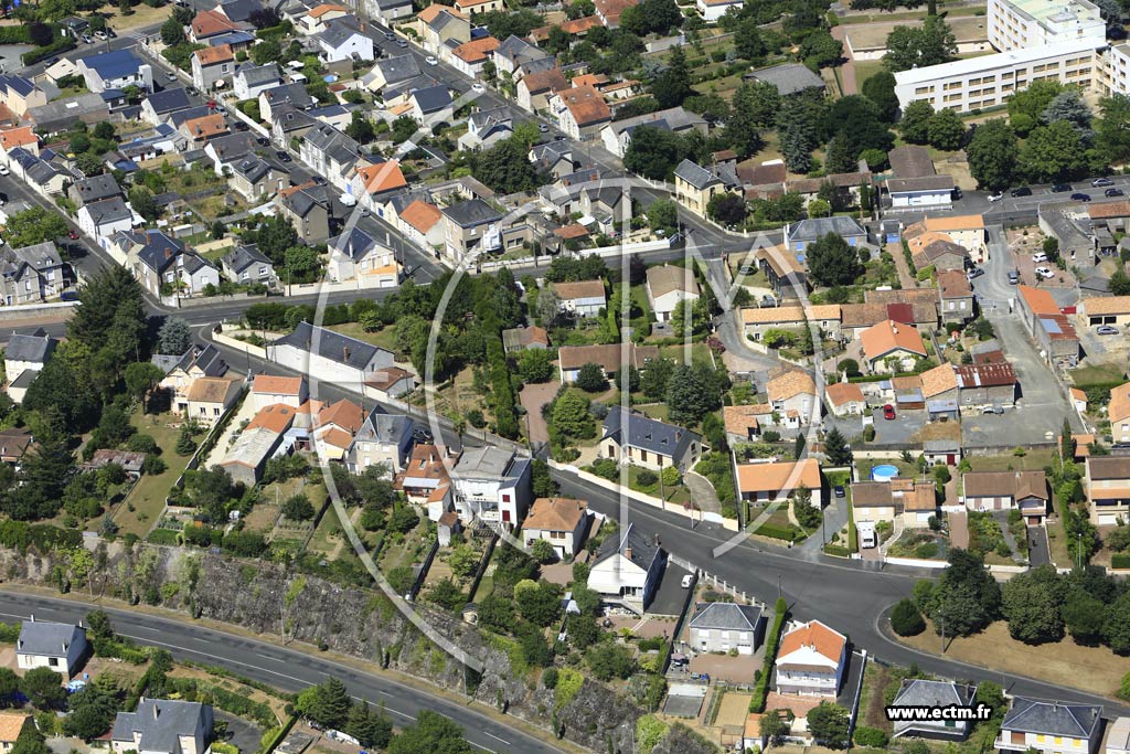 Photo arienne de Thouars (Est)