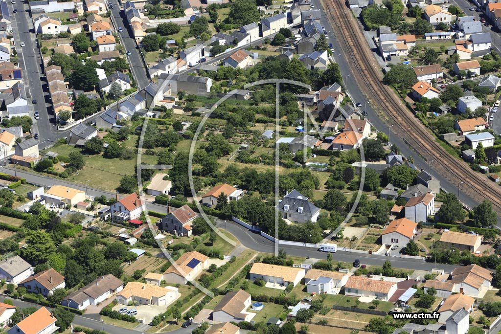 Photo arienne de Thouars (les Moulins  Vent)