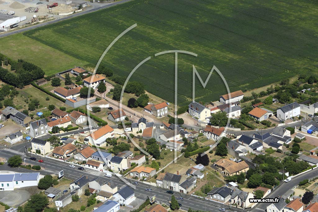 Photo arienne de Thouars (les Vauzelles)