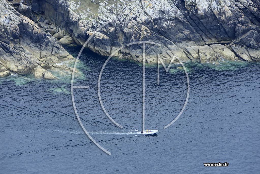 Photo arienne de Beuzec-Cap-Sizun (Falaises Bteaux)