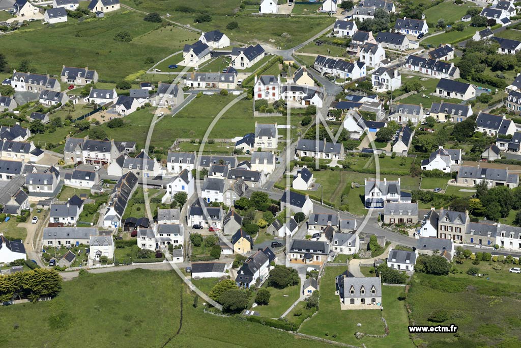 Photo arienne de Penmarch (Saint-Pierre)
