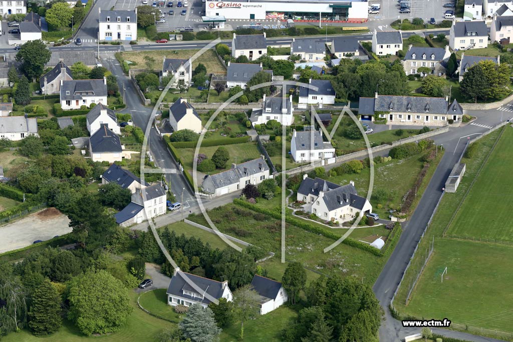 Photo arienne de Plonour-Lanvern
