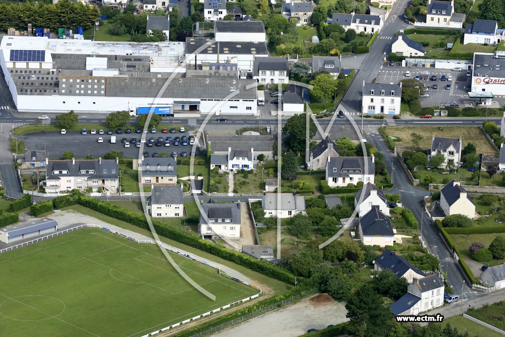 Photo arienne de Plonour-Lanvern