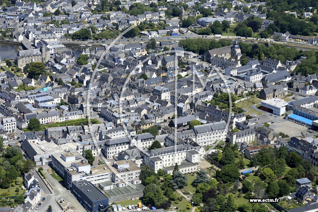 Photo arienne de Pont-l'Abb (Centre)