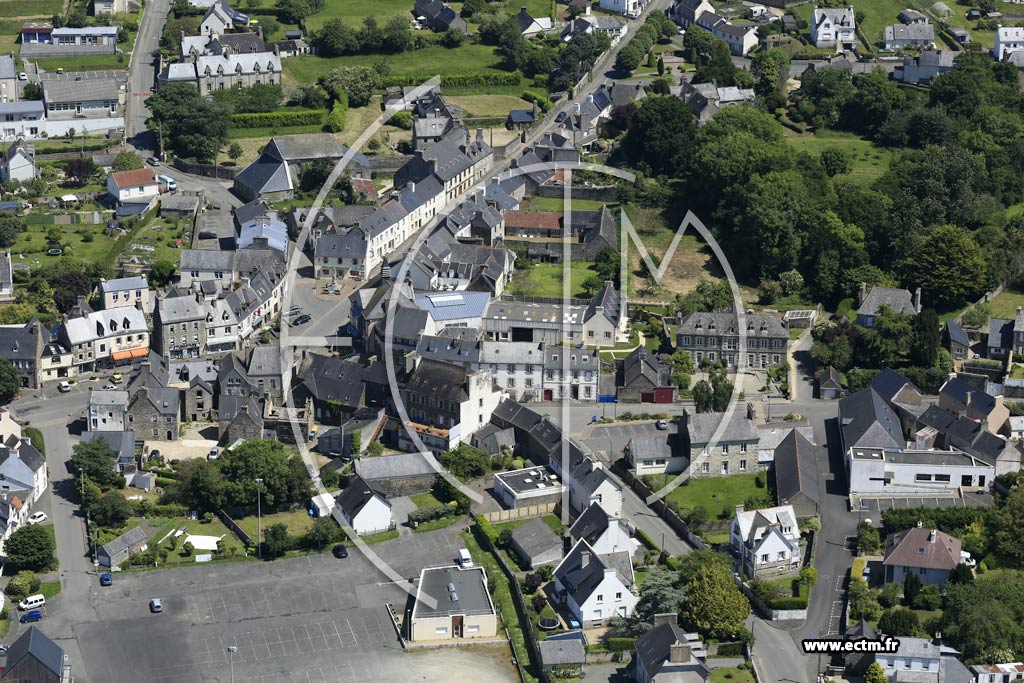Photo arienne de Plestin-les-Grves (Centre)