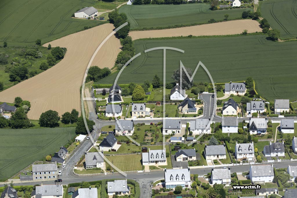 Photo arienne de Plestin-les-Grves (Convenant Meur)