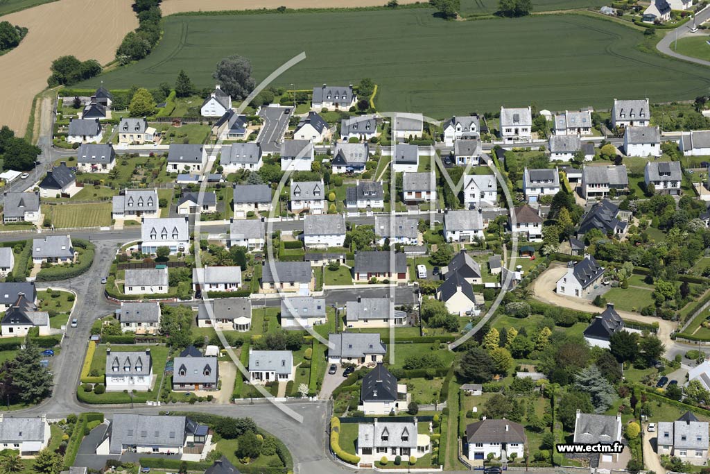 Photo arienne de Plestin-les-Grves (Keramanan)