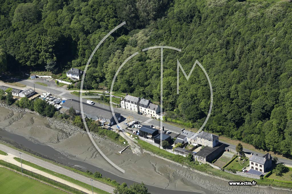 Photo arienne de Saint-Martin-des-Champs (le Bonnou)