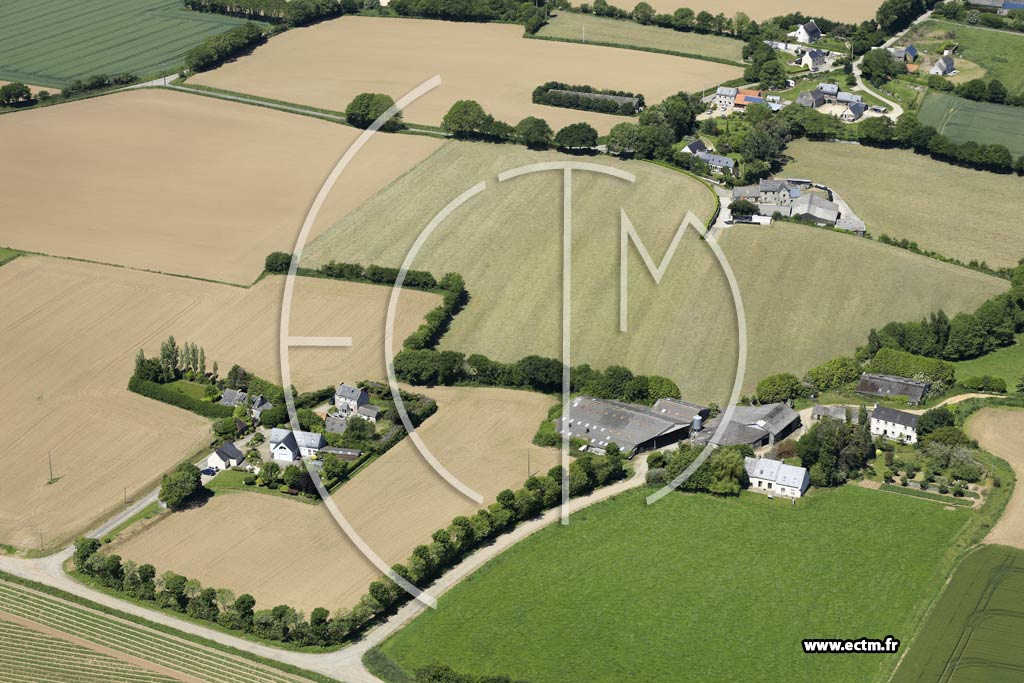 Photo arienne de Saint-Thgonnec (Penn an Nec'H Sav-Heol)
