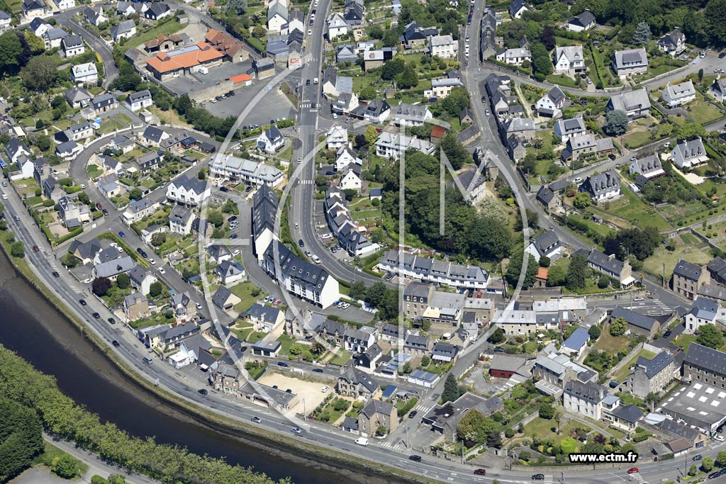 Photo arienne de Lannion (Kervenno)