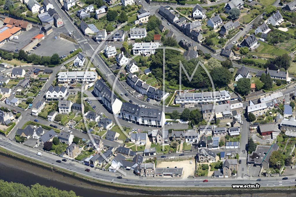 Photo arienne de Lannion (Kervenno)