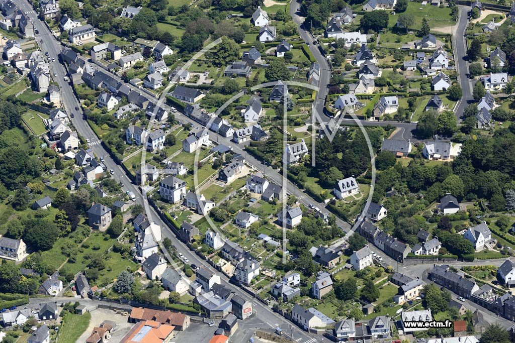 Photo arienne de Lannion (Kervenno)