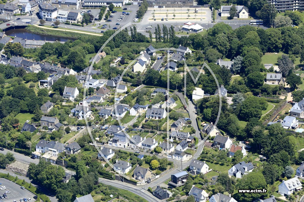 Photo arienne de Lannion (Rue de Ploubezre)