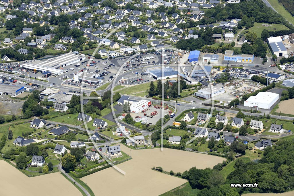 Photo arienne de Lannion (Saint-livet)