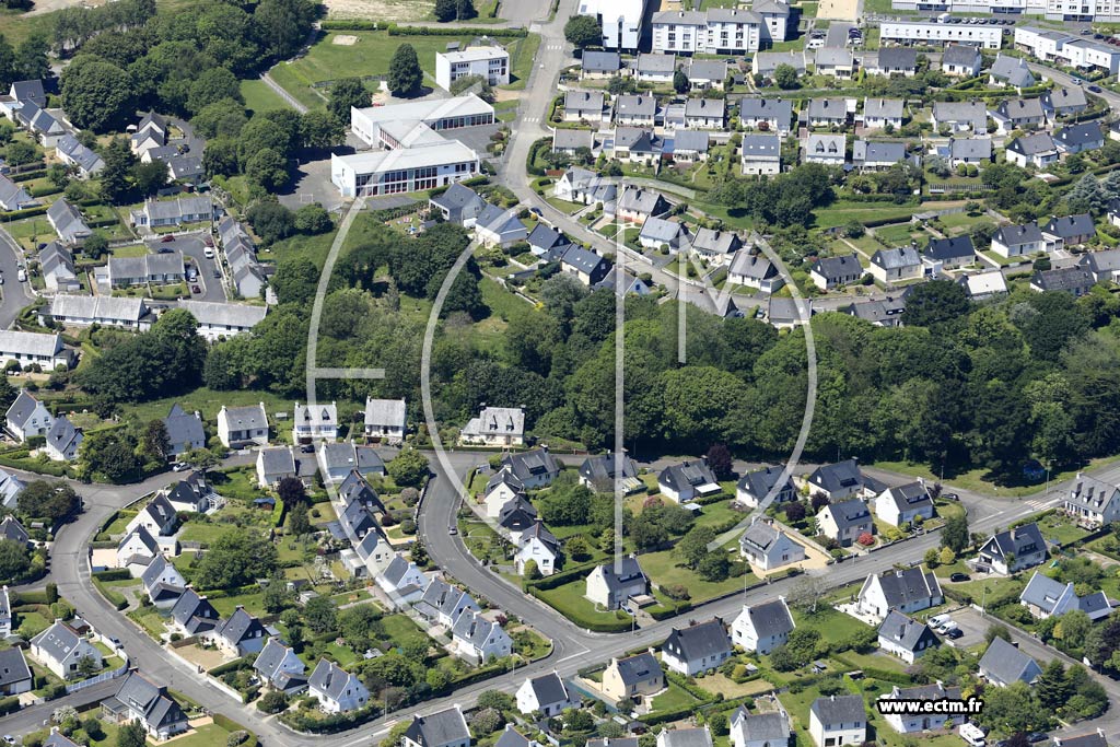 Photo arienne de Lannion (Saint-Roch)