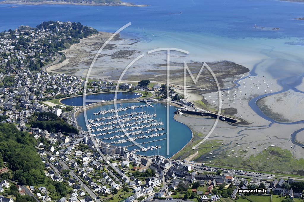 Photo arienne de Perros-Guirec (le Port)