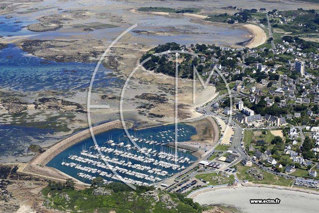 Photo arienne de Trbeurden (Port)