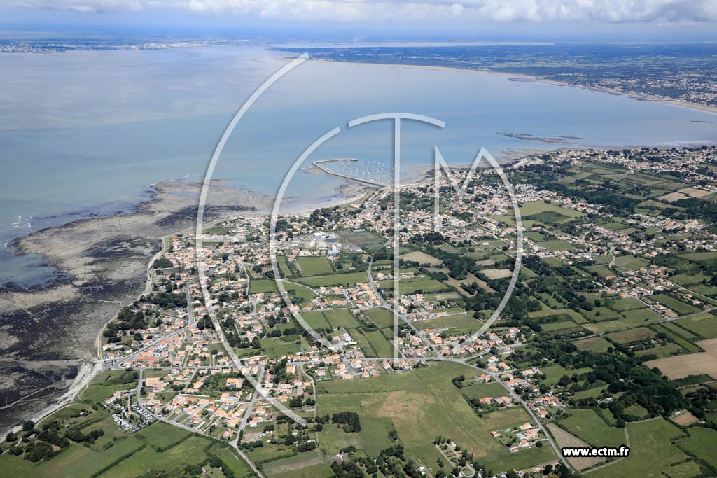 Photo arienne de La Plaine-sur-Mer (la Haute Rue - la Basse Rue)