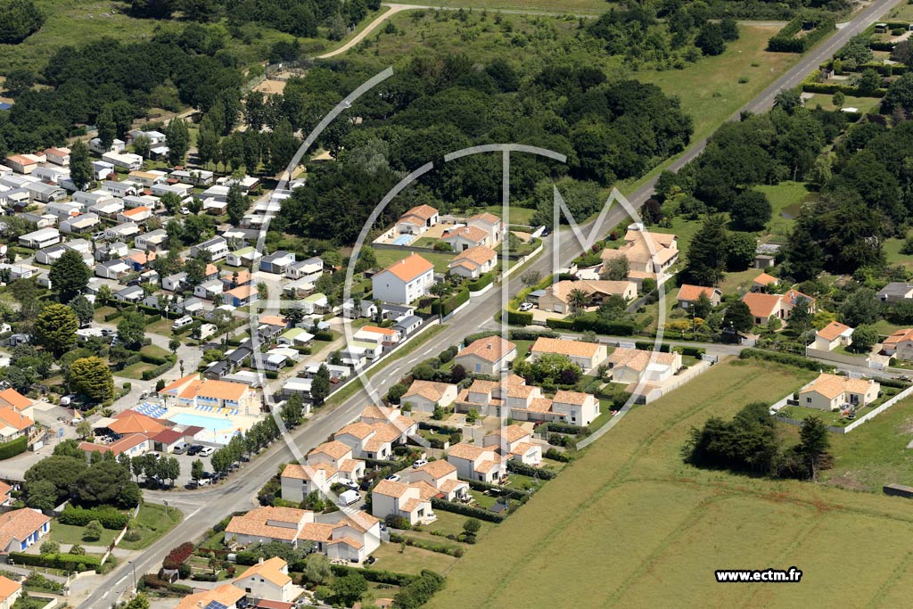 Photo arienne de La Plaine-sur-Mer (les Raguennes)