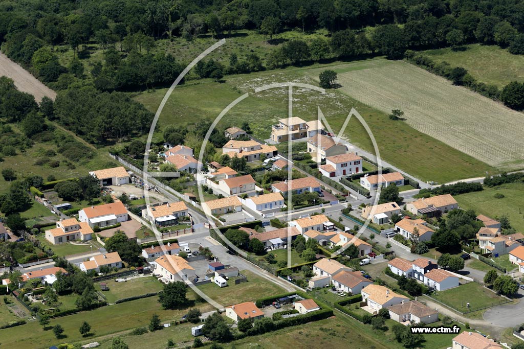 Photo arienne de Les Moutiers-en-Retz (l'Ouche Jaquette)
