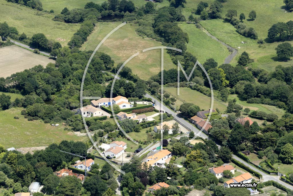 Photo arienne de Les Moutiers-en-Retz (Prigny)