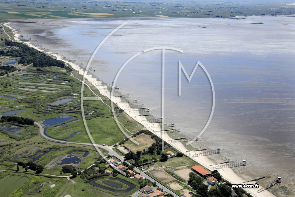 Photo arienne de Les Moutiers-en-Retz (Plage du Pr Vincent)